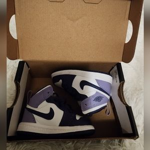 Nike Jordan 1 Mid Infants